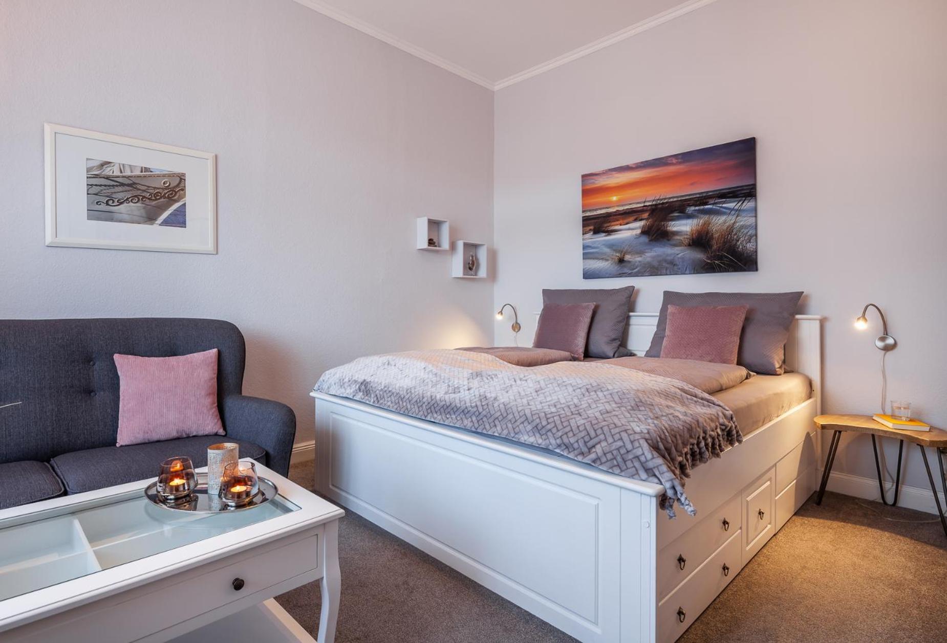 Apartment Lee Im Kapitänshaus Ostseerose Lübeck